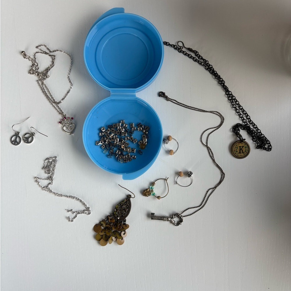 (FREE if bundled with purchase) Assorted Costume Jewelry Collection w/ Blue Case